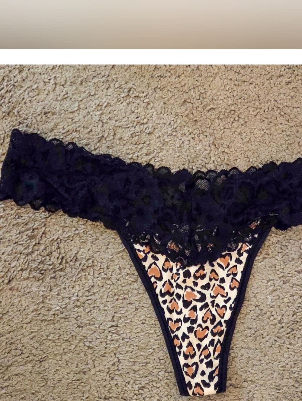 Victoria's Secret Black Lace & Leopard Print Thong Size L